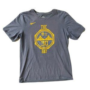 NIKE T SHIRT GOLDEN STATE WARRIORS CURRY #30 NBA CHAMPS YOUTH XL (Womens M) EUC